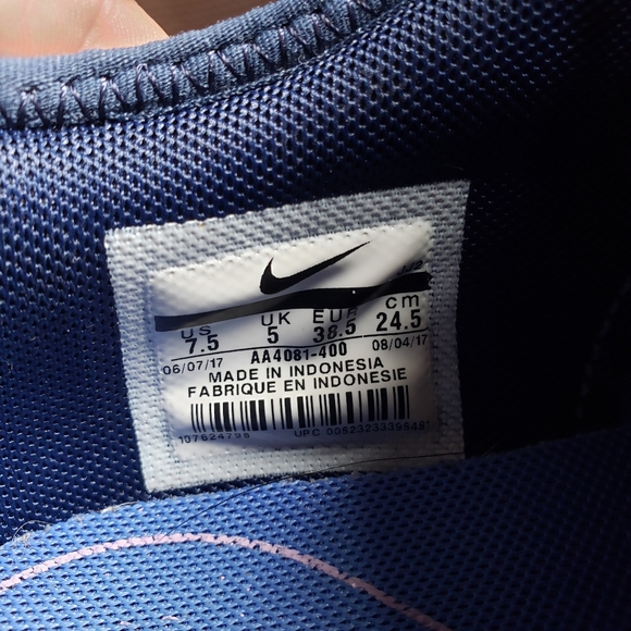 Nike dualtone racer sneakers - Picture 7 of 13